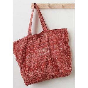 FREE PEOPLE Organic Veg Dyed Printed Tote / Bandana